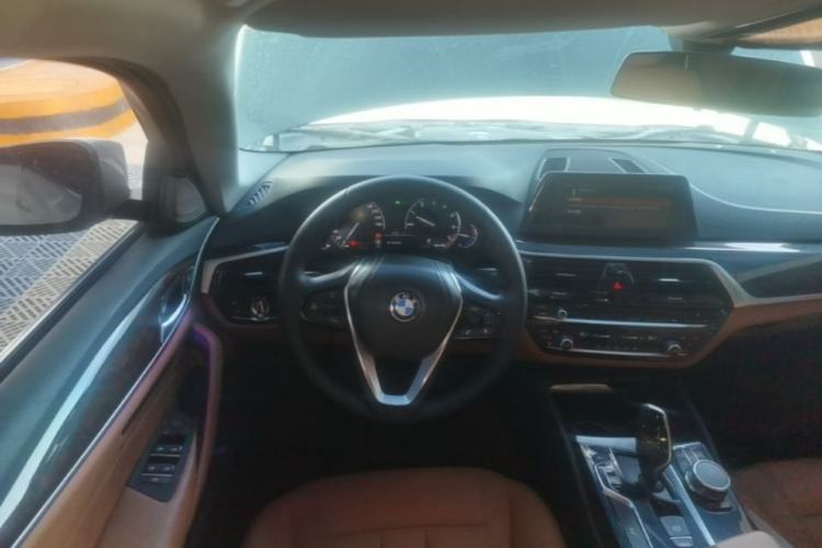 Used BMW 5 Series 2018 528Li Launch Special Edition Steering Wheel