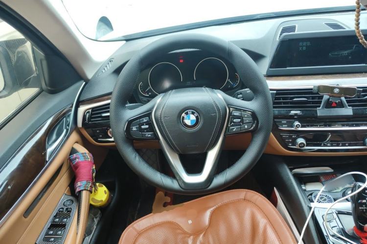 Used BMW 5 Series 2018 528Li Launch Special Edition Steering Wheel