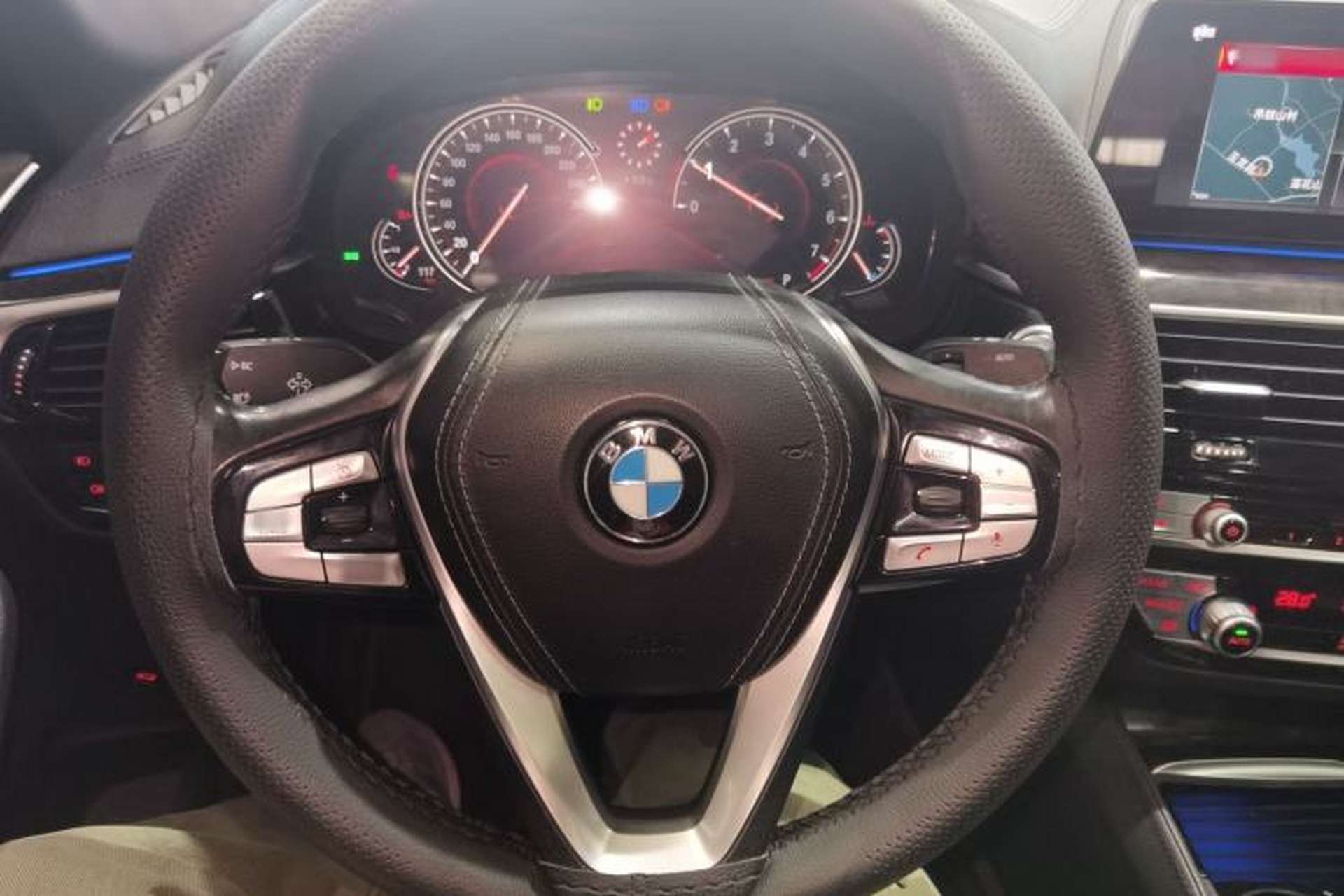 Used BMW 5 Series 2018 525Li M Sport Package Steering Wheel