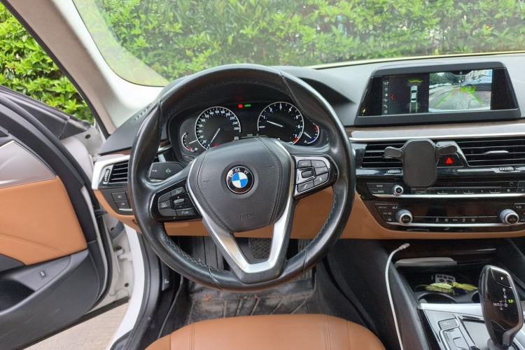 Used BMW 5 Series 2018 528Li Launch Special Edition Steering Wheel