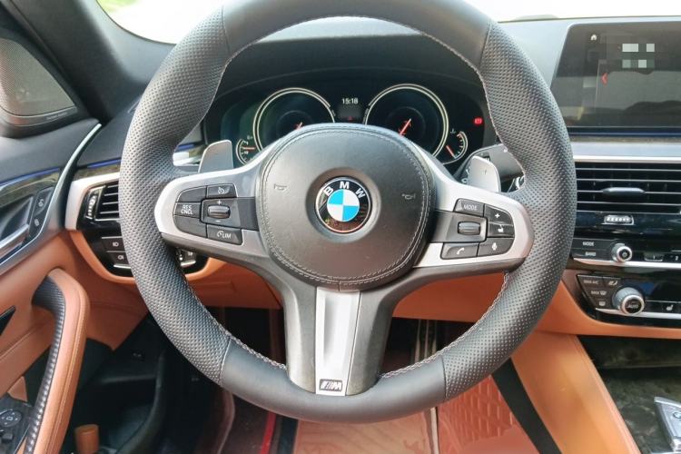 Used BMW 5 Series 2018 530Li Leading Model M Sport Package Steering Wheel