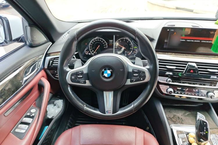 Used BMW 5 Series 2018 Restyled 530Li Luxury Edition M Sport Package Steering Wheel