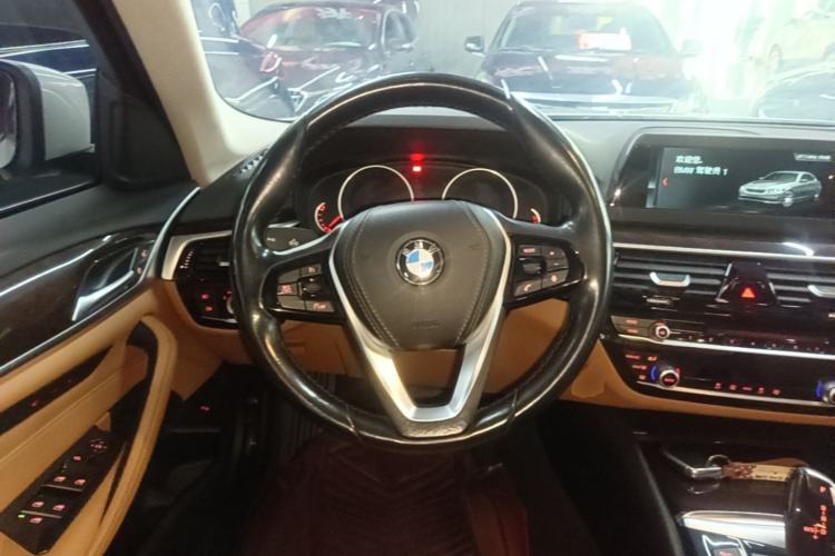 Used BMW 5 Series 2018 528Li Launch Special Edition Steering Wheel