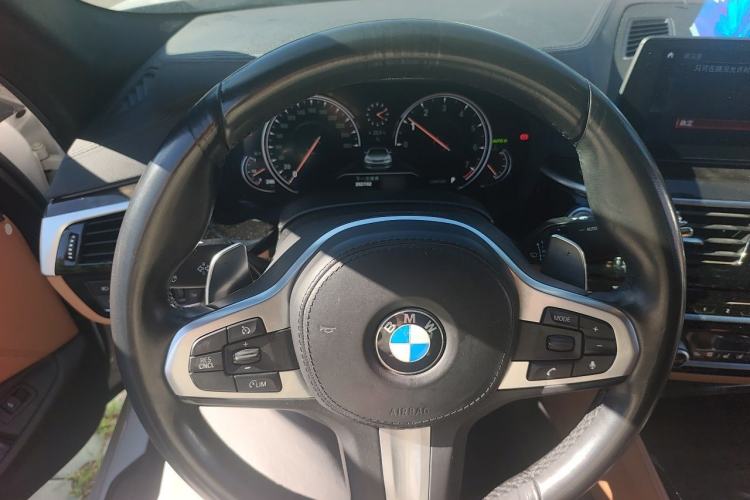 Used BMW 5 Series 2018 530Li Luxury Edition M Sport Package Steering Wheel