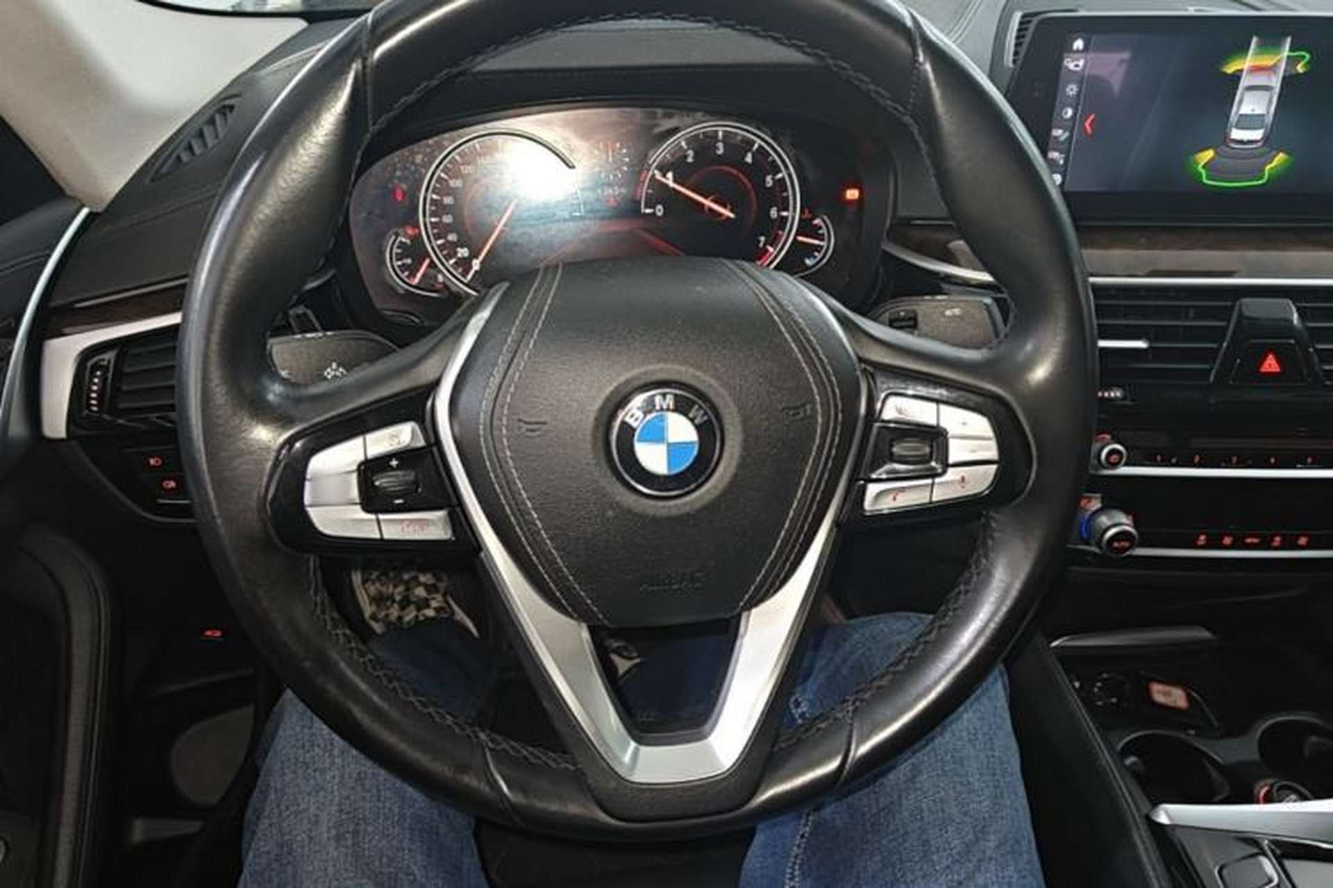 Used BMW 5 Series 2018 525Li Luxury Package Steering Wheel