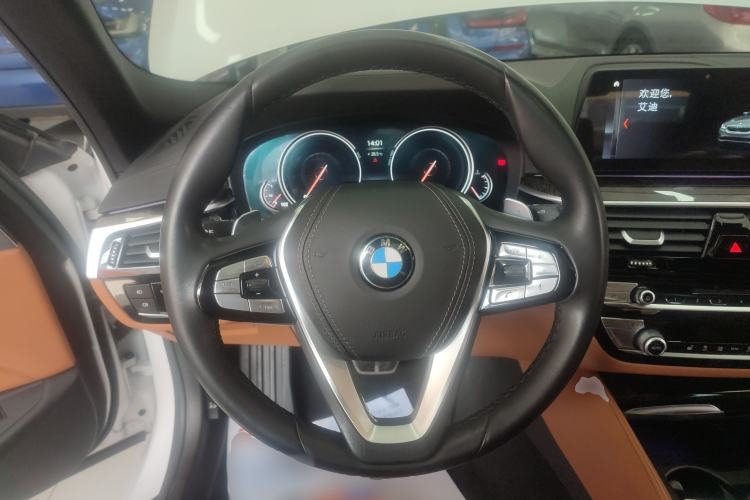 Used BMW 5 Series 2018 Restyled 530Li Leading Edition M Sport Package Steering Wheel