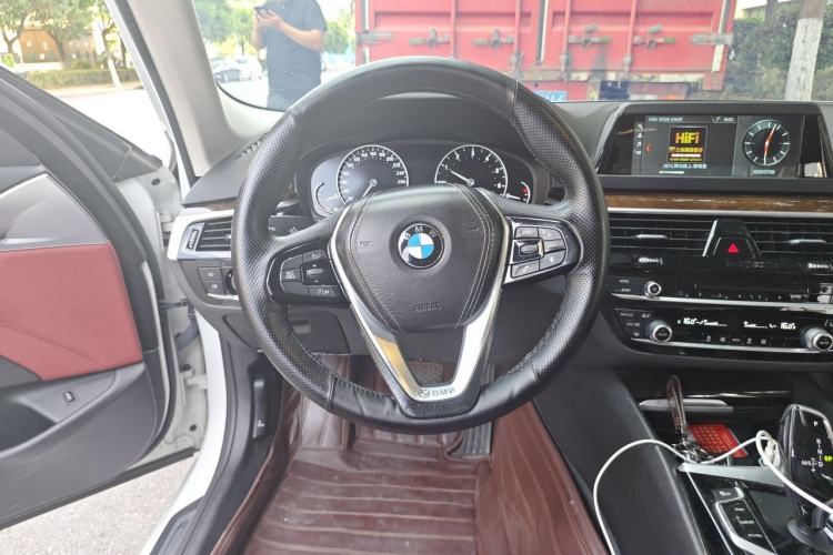 Used BMW 5 Series 2018 528Li Launch Special Edition Steering Wheel