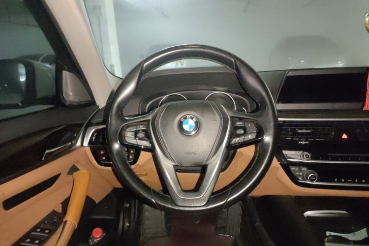 Used BMW 5 Series 2018 528Li Launch Special Edition Steering Wheel