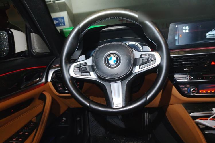 Used BMW 5 Series 2018 Restyled 530Li Luxury Edition M Sport Package Steering Wheel