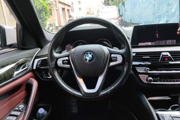Used BMW 5 Series 2018 Restyled 530Li Leading Edition M Sport Package Steering Wheel