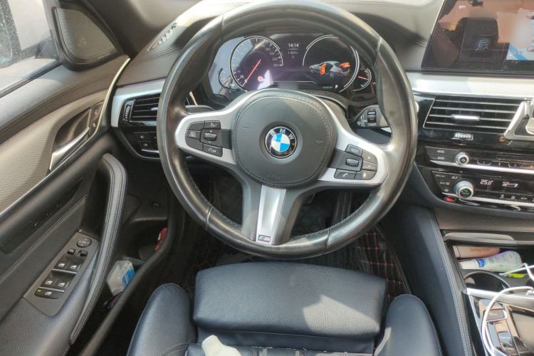 Used BMW 5 Series 2018 525i M Sport Package Steering Wheel