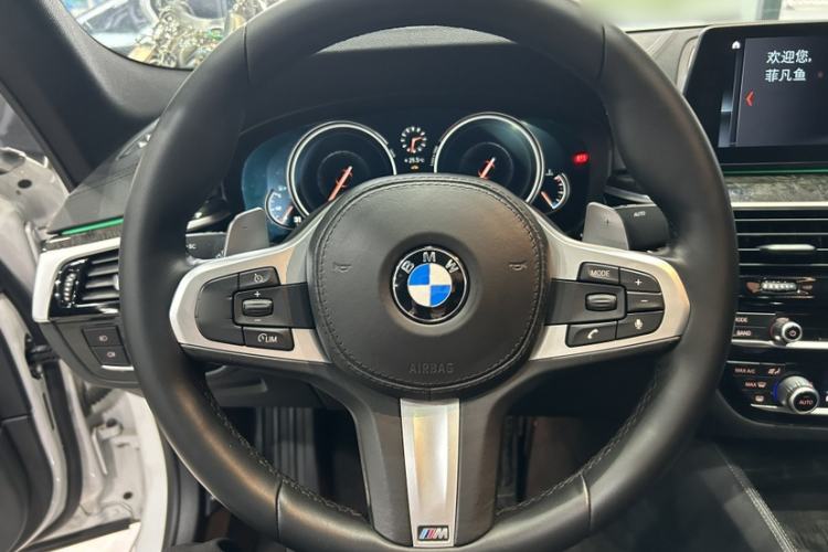 Used BMW 5 Series 2018 530Li Luxury Edition M Sport Package Steering Wheel
