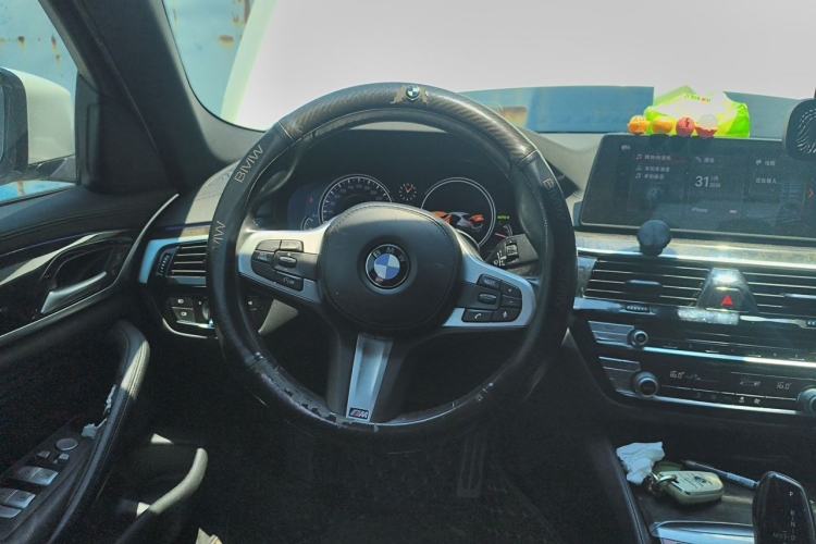 Used BMW 5 Series 2018 525Li M Sport Package Steering Wheel