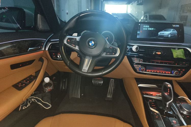 Used BMW 5 Series 2018 Restyled 530Li Luxury Edition M Sport Package Steering Wheel
