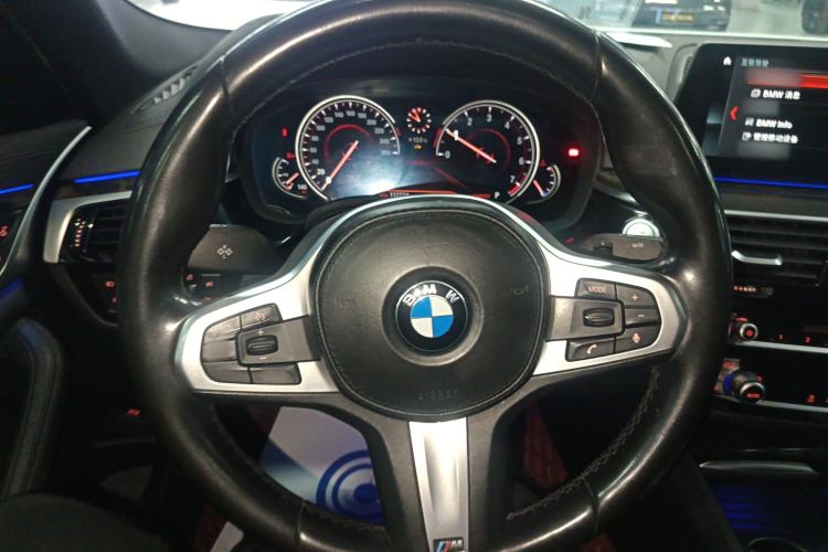 Used BMW 5 Series 2018 525Li M Sport Package Steering Wheel