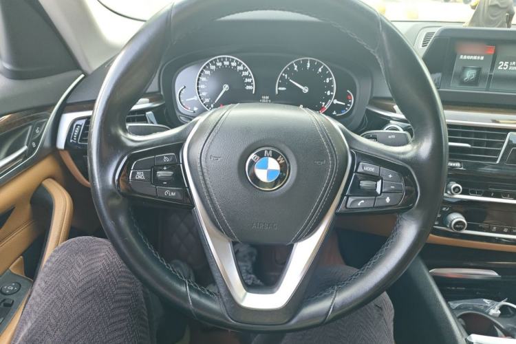Used BMW 5 Series 2018 528Li Launch Special Edition Steering Wheel