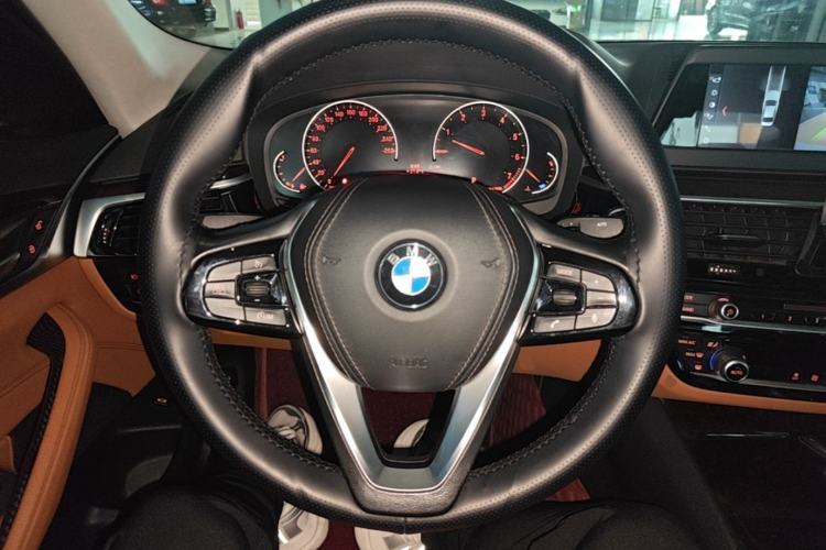 Used BMW 5 Series 2018 528Li Launch Special Edition Steering Wheel