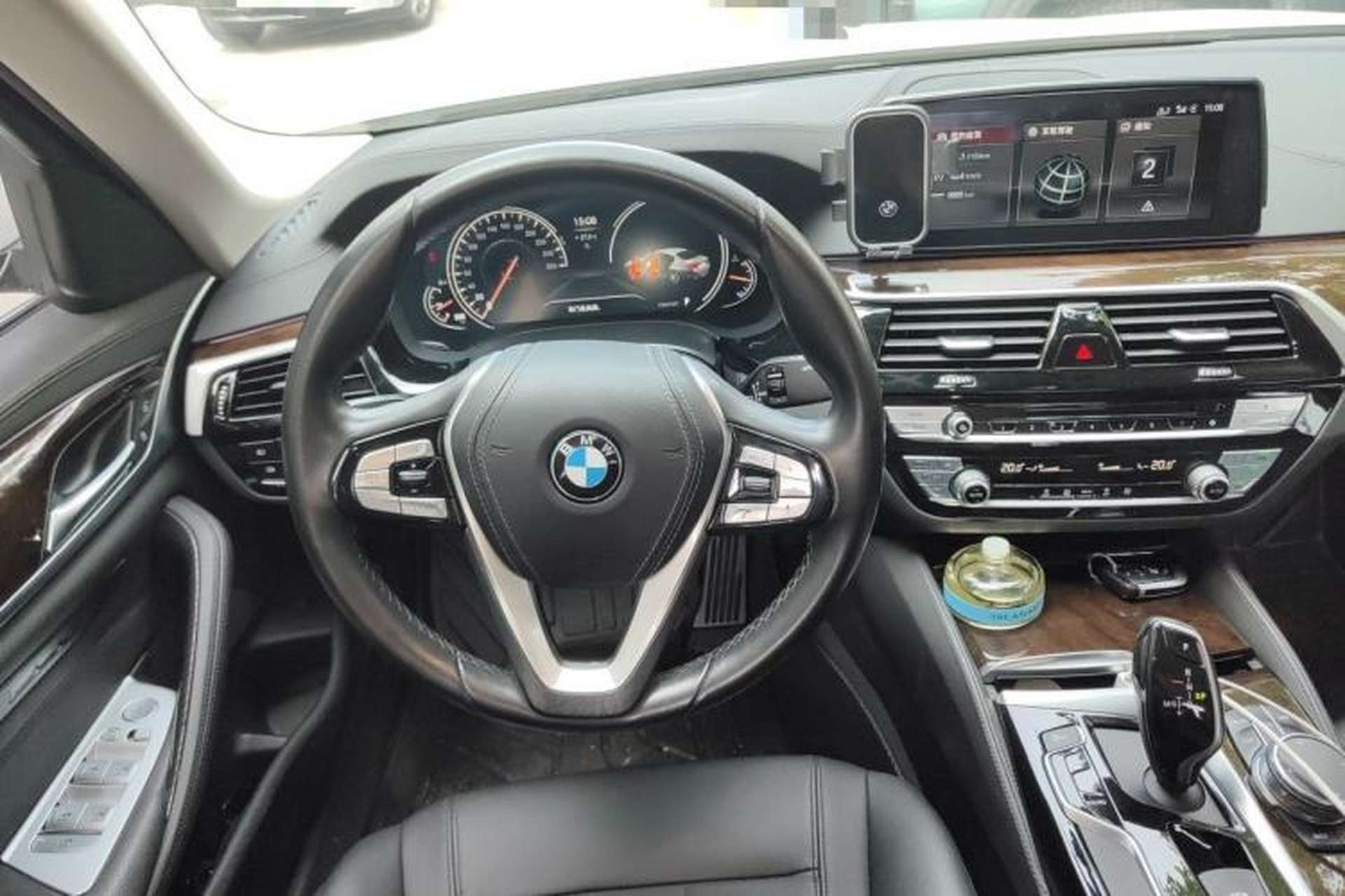 Used BMW 5 Series 2018 525Li Luxury Package Steering Wheel