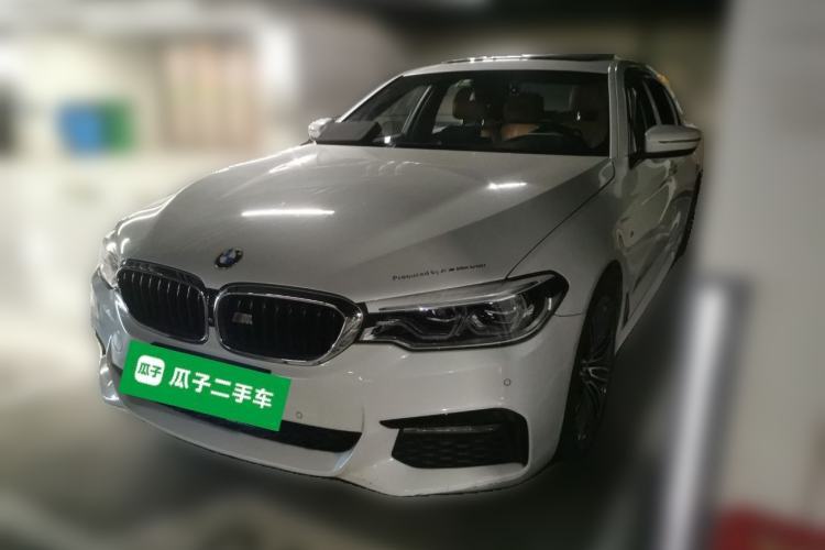 Used BMW 5 Series 2018 530Li Leading Model M Sport Package Guazi used car, China used car export, Used car for sale, Used cars, Cheapest cars for sale