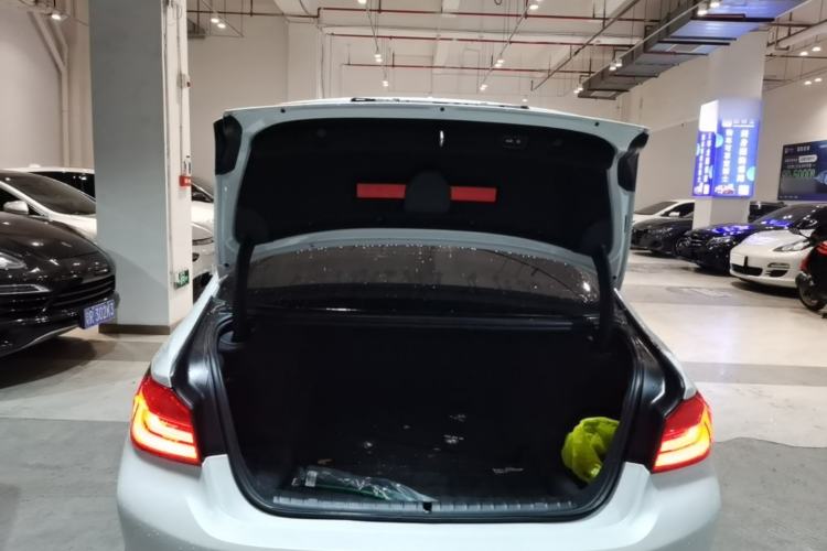 Used BMW 5 Series 2018 Facelifted 530Li Luxury Edition Premium Package Trunk