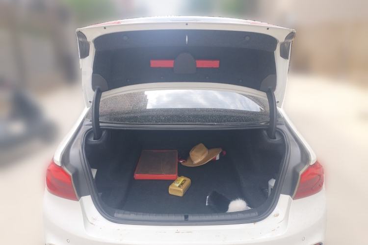 Used BMW 5 Series 2018 525i M Sport Package Trunk