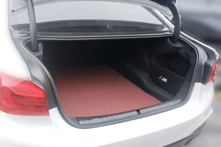 Used BMW 5 Series 2018 Facelifted 530Li xDrive M Sport Package Trunk