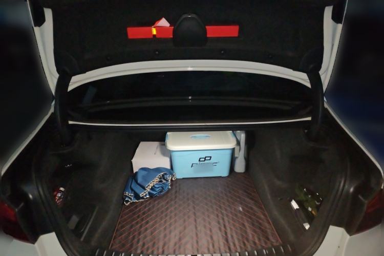 Used BMW 5 Series 2018 525Li M Sport Package Trunk