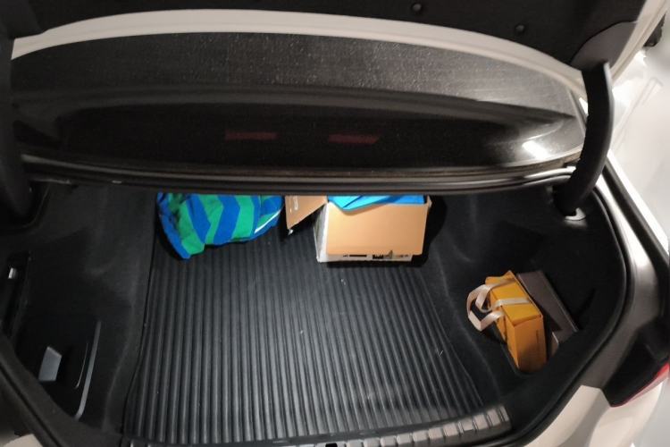 Used BMW 5 Series 2018 525Li M Sport Package Trunk