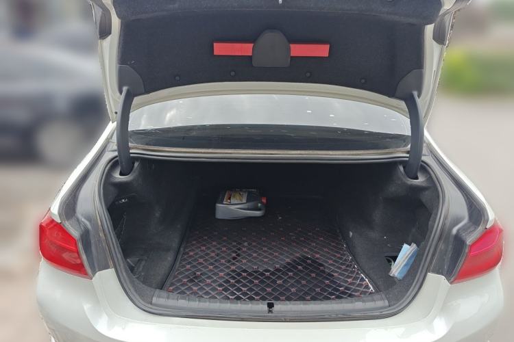 Used BMW 5 Series 2018 528Li Launch Special Edition Trunk