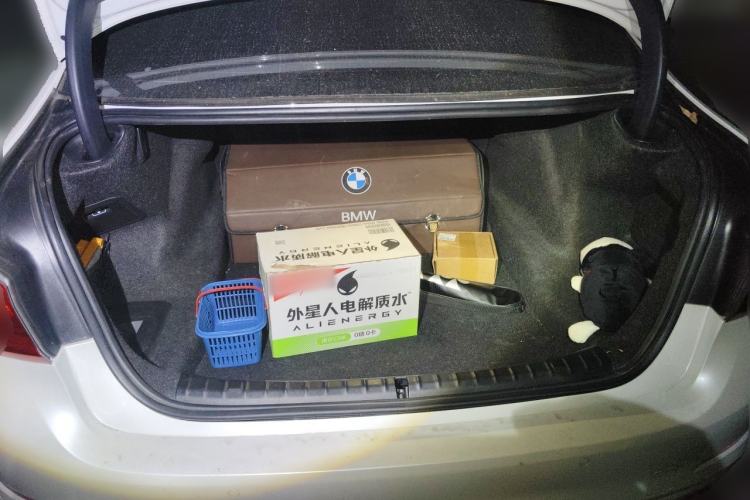 Used BMW 5 Series 2018 528Li Launch Special Edition Trunk