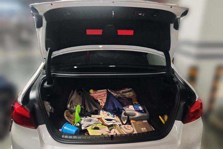 Used BMW 5 Series 2018 525Li M Sport Package Trunk