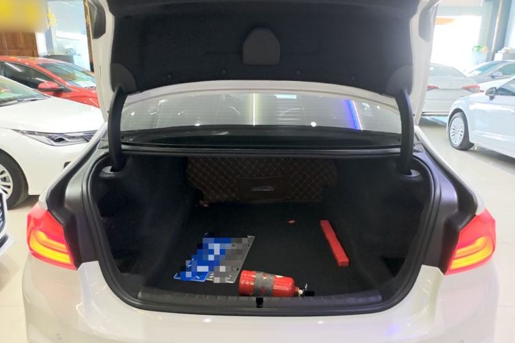 Used BMW 5 Series 2018 525i M Sport Package Trunk