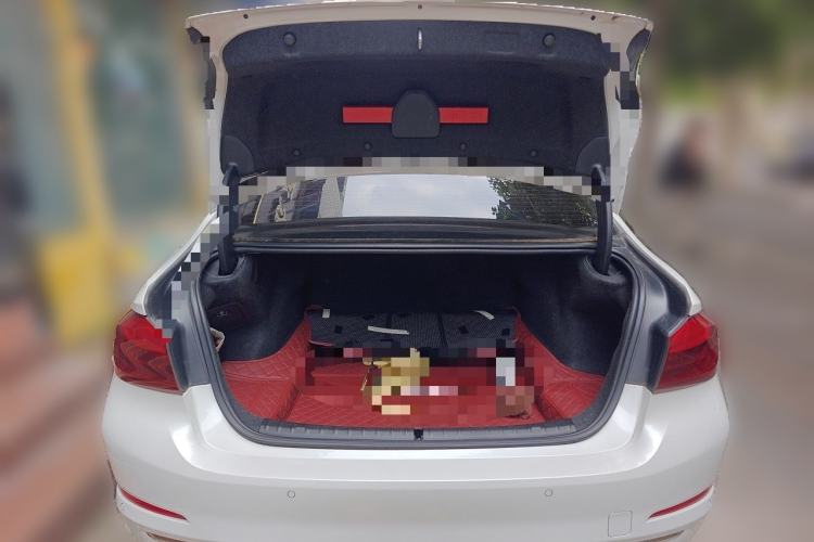 Used BMW 5 Series 2018 528Li Launch Special Edition Trunk
