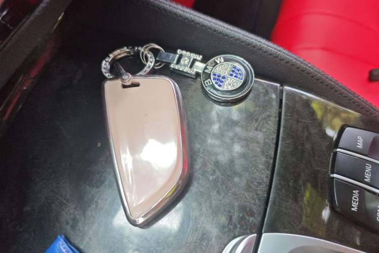 Used BMW 5 Series 2018 525Li M Sport Package Vehicle Key