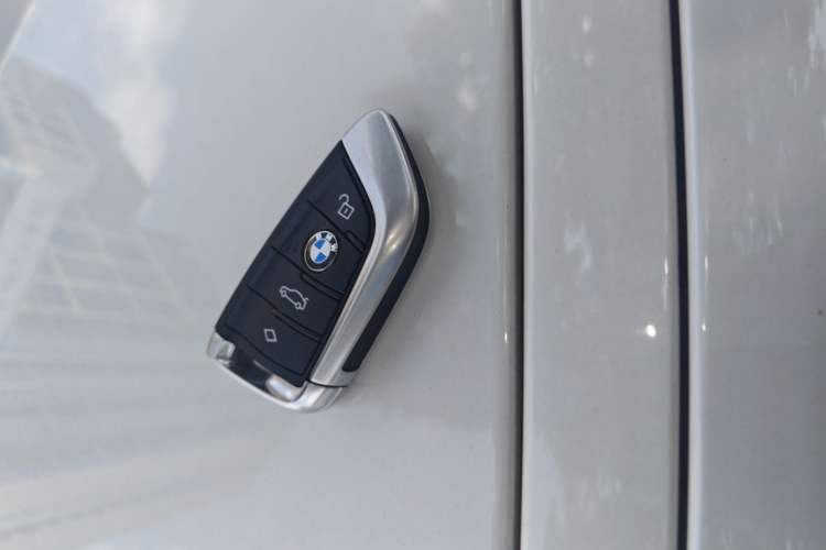 Used BMW 5 Series 2018 528Li Launch Special Edition Vehicle Key