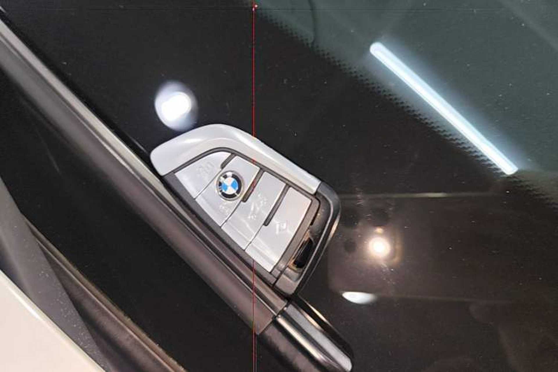 Used BMW 5 Series 2018 Restyled 530Li Luxury Edition M Sport Package Vehicle Key