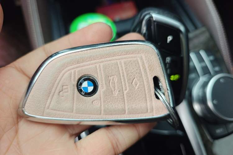 Used BMW 5 Series 2018 525Li M Sport Package Vehicle Key