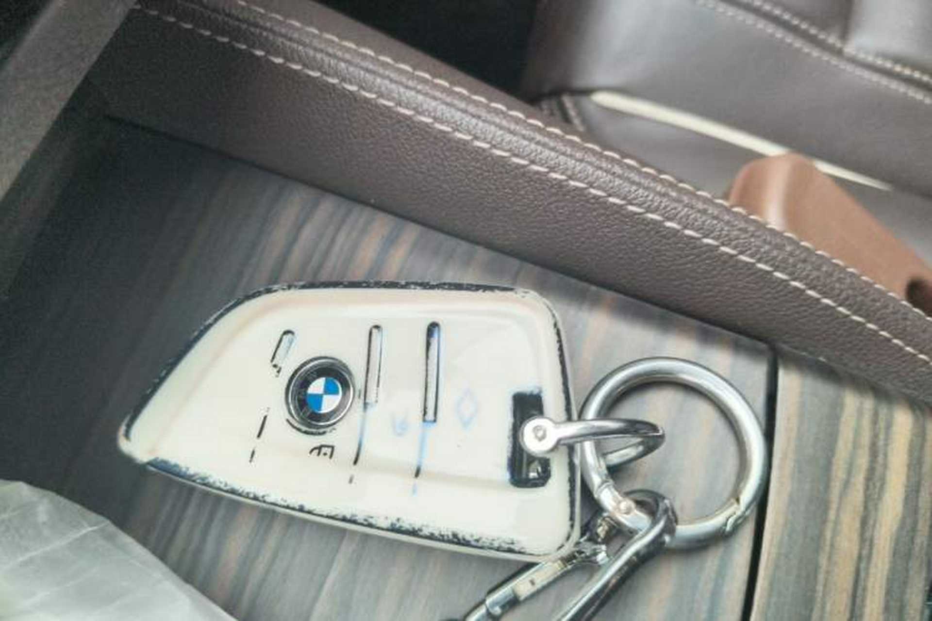 Used BMW 5 Series 2018 Revised Version 530Li Leading Edition Luxury Package Vehicle Key