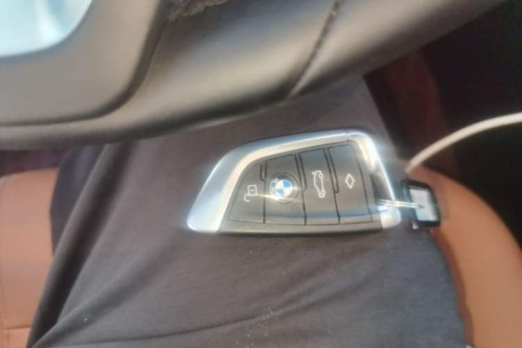 Used BMW 5 Series 2018 528Li Launch Special Edition Vehicle Key