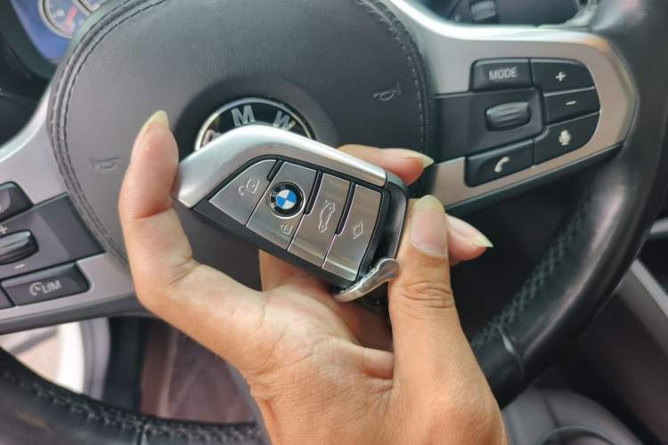 Used BMW 5 Series 2018 525Li M Sport Package Vehicle Key