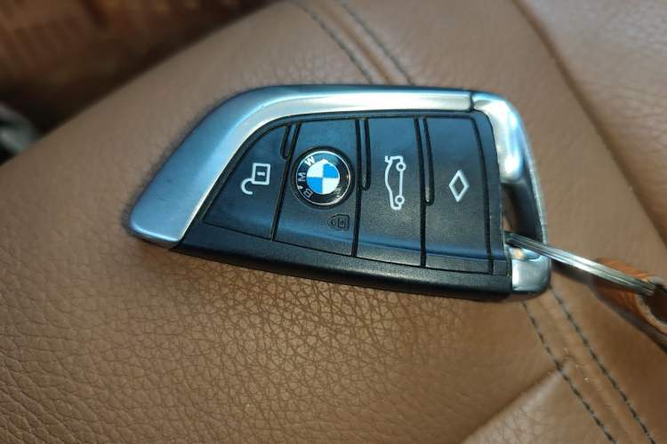 Used BMW 5 Series 2018 528Li Launch Special Edition Vehicle Key