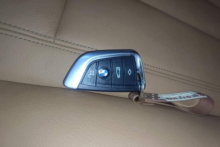 Used BMW 5 Series 2018 528Li Launch Special Edition Vehicle Key