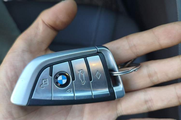 Used BMW 5 Series 2018 525Li Luxury Package Vehicle Key