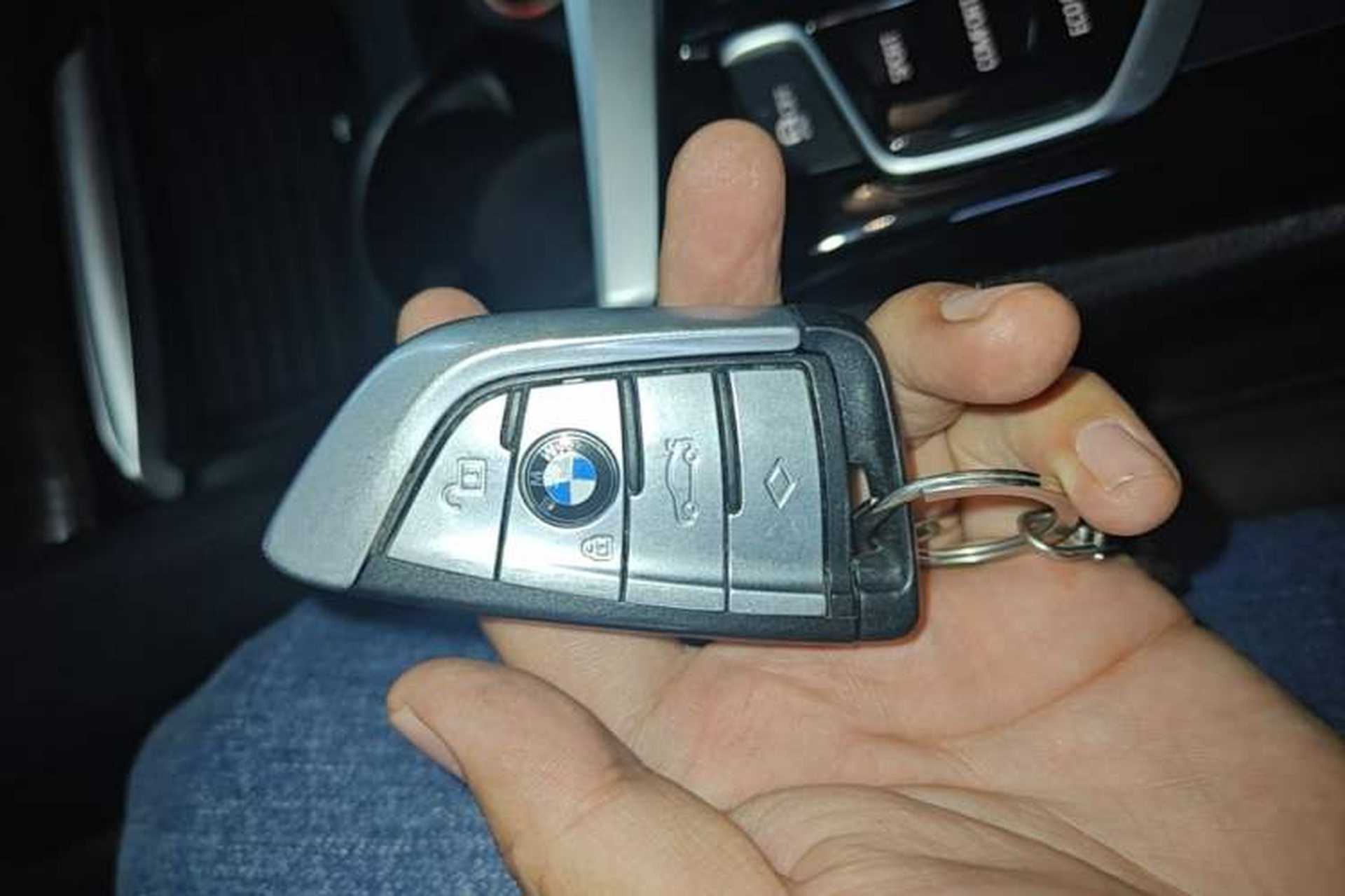 Used BMW 5 Series 2018 525Li Luxury Package Vehicle Key