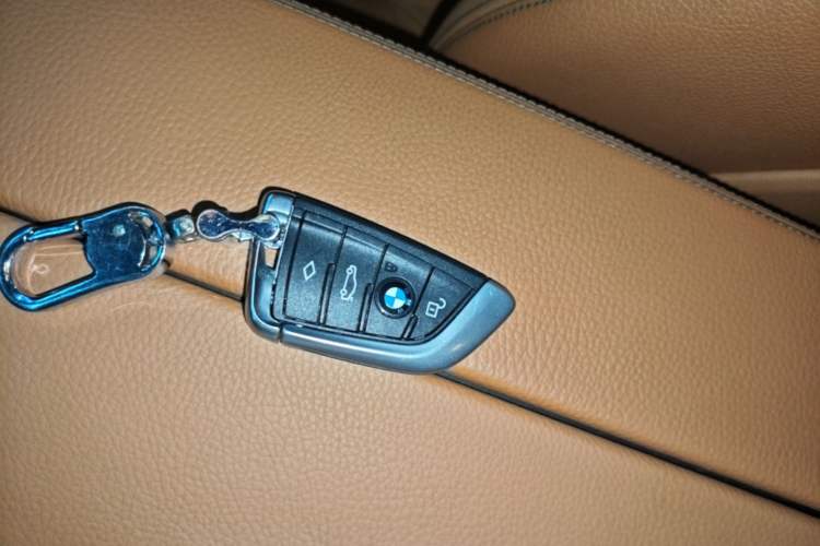 Used BMW 5 Series 2018 528Li Launch Special Edition Vehicle Key