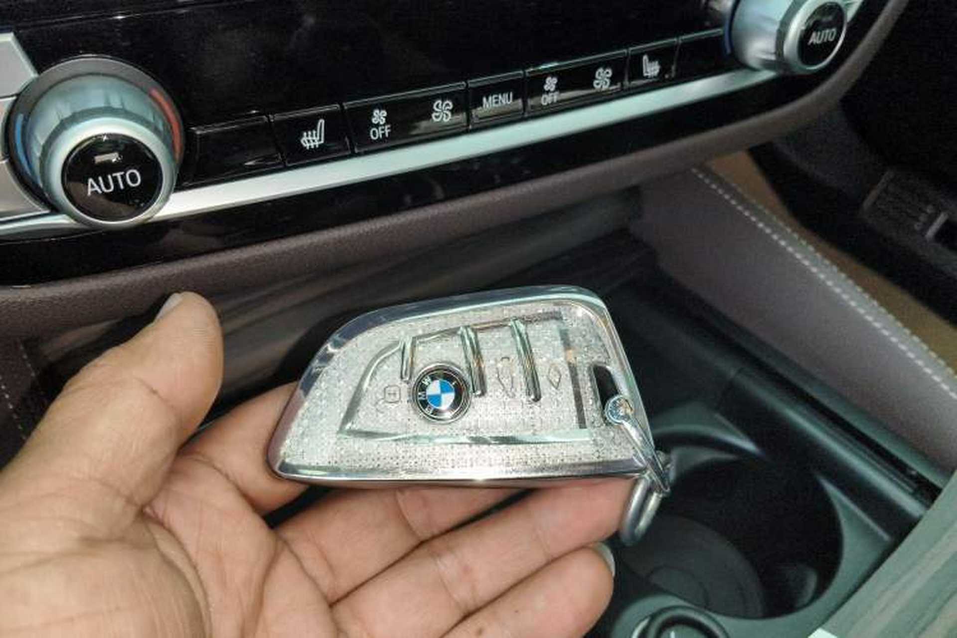 Used BMW 5 Series 2018 Revised Version 530Li Leading Edition Luxury Package Vehicle Key