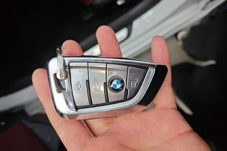 Used BMW 5 Series 2018 530Li xDrive M Sport Package Vehicle Key