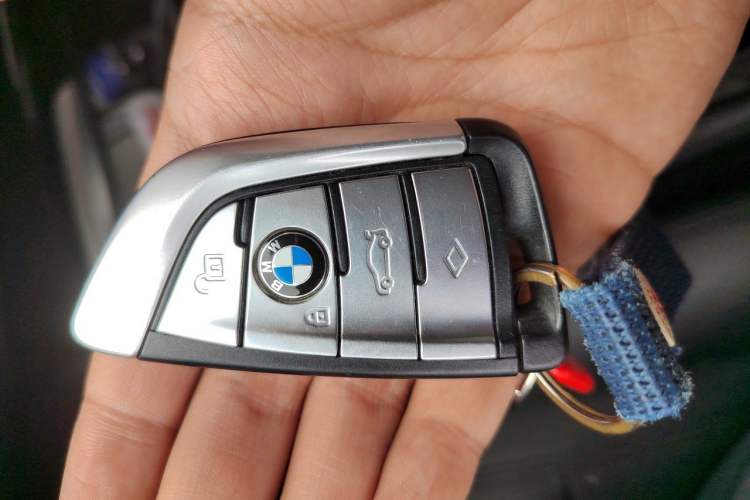 Used BMW 5 Series 2018 525Li Luxury Package Vehicle Key