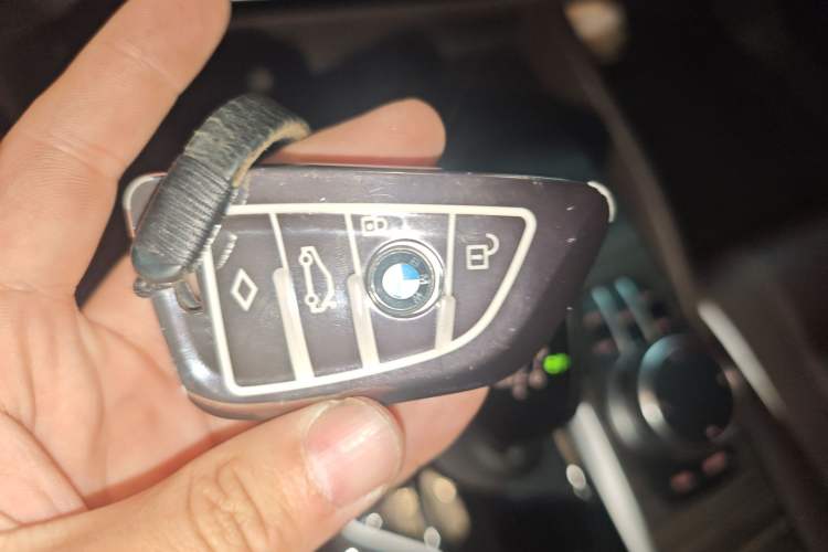 Used BMW 5 Series 2018 530Li Leading Edition Luxury Package Vehicle Key