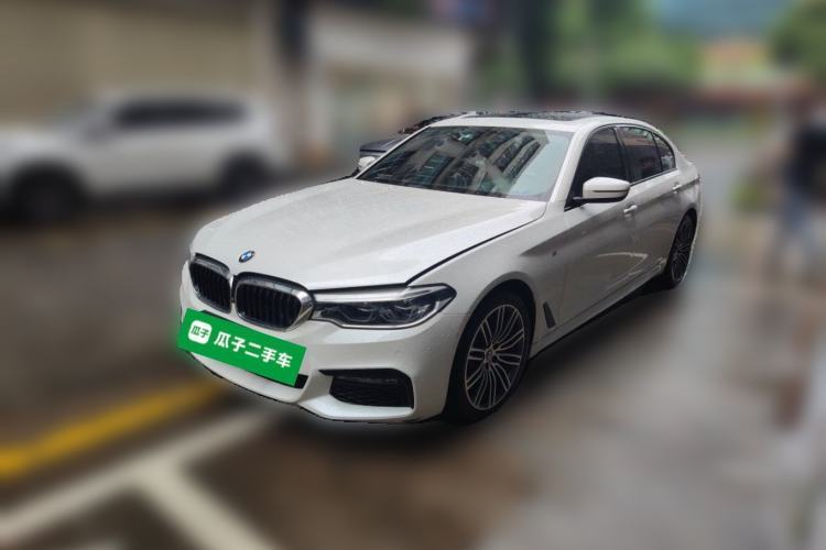 Used BMW 5 Series 2018 Restyled 530Li Luxury Edition M Sport Package Guazi used car, China used car export, Used car for sale, Used BMW cars, Cheapest cars for sale
